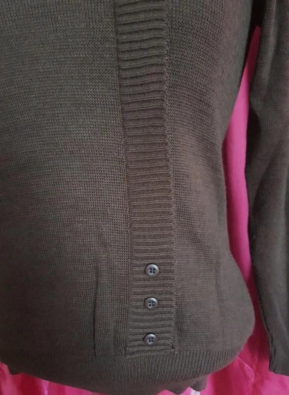 Bruine trui voor dames met knoopdetails maat 34 - XS – photo 4